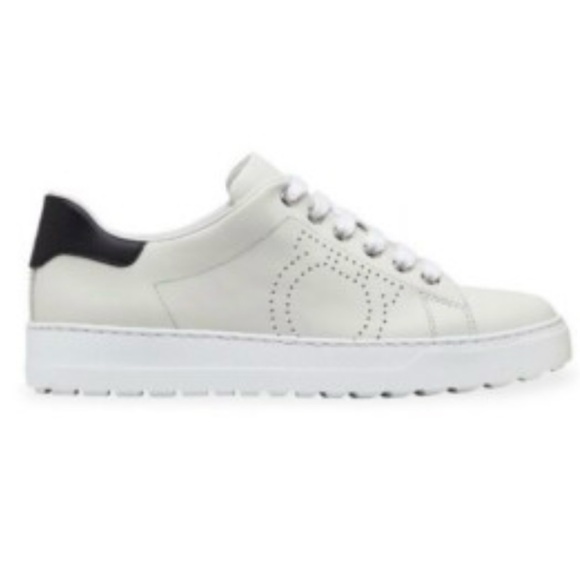 Salvatore Ferragamo White leather Sneakers
Made in Italy - Picture 10 of 11